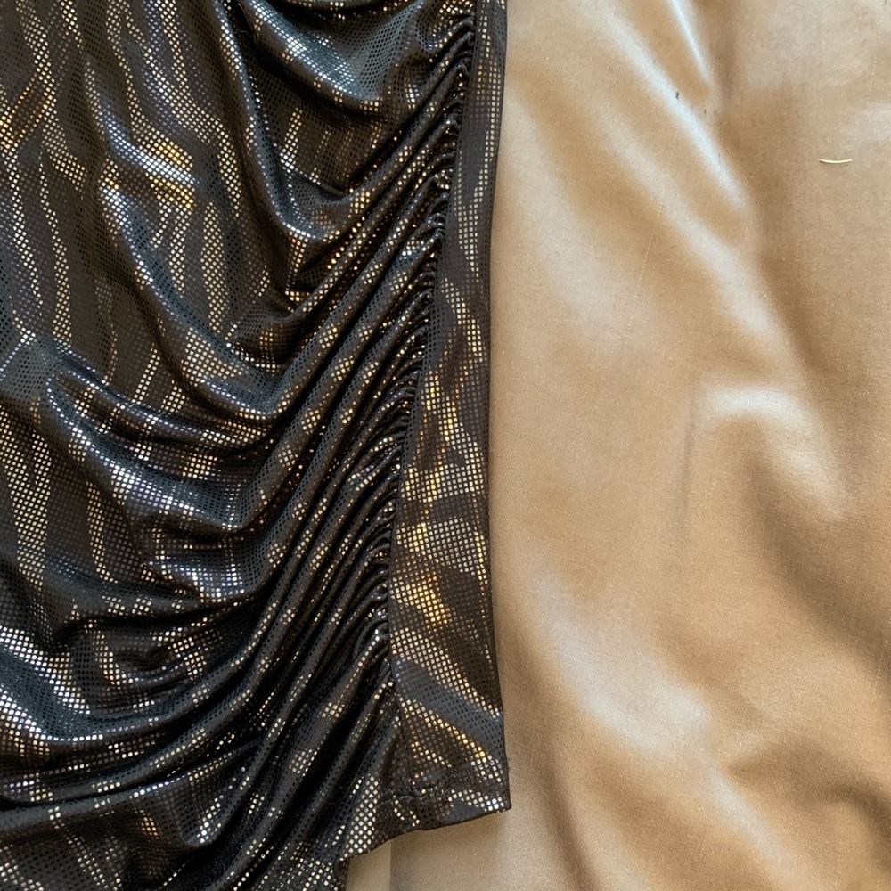 🙂 BOGO Express Zebra print tank top - Picture 3 of 7
